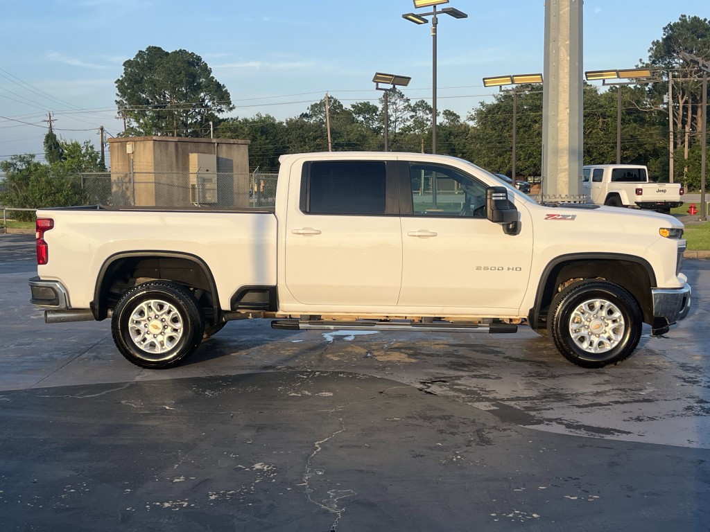 2024 Chevrolet Silverado 1500 Image 11