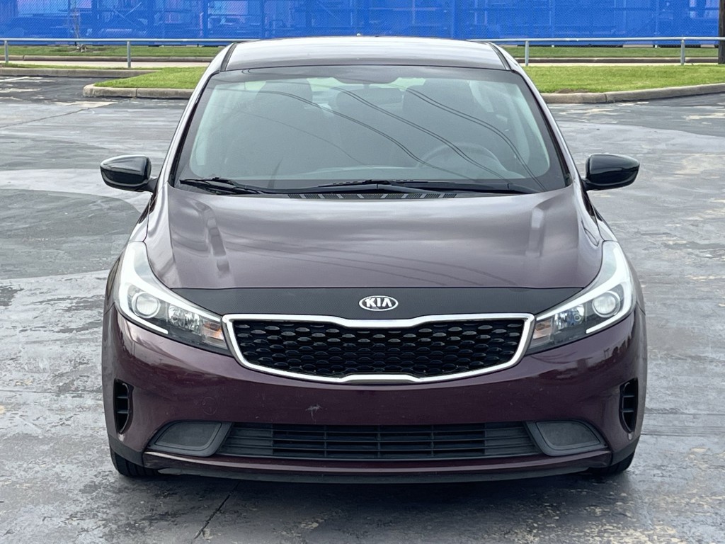 2017 Kia Forte Image 6