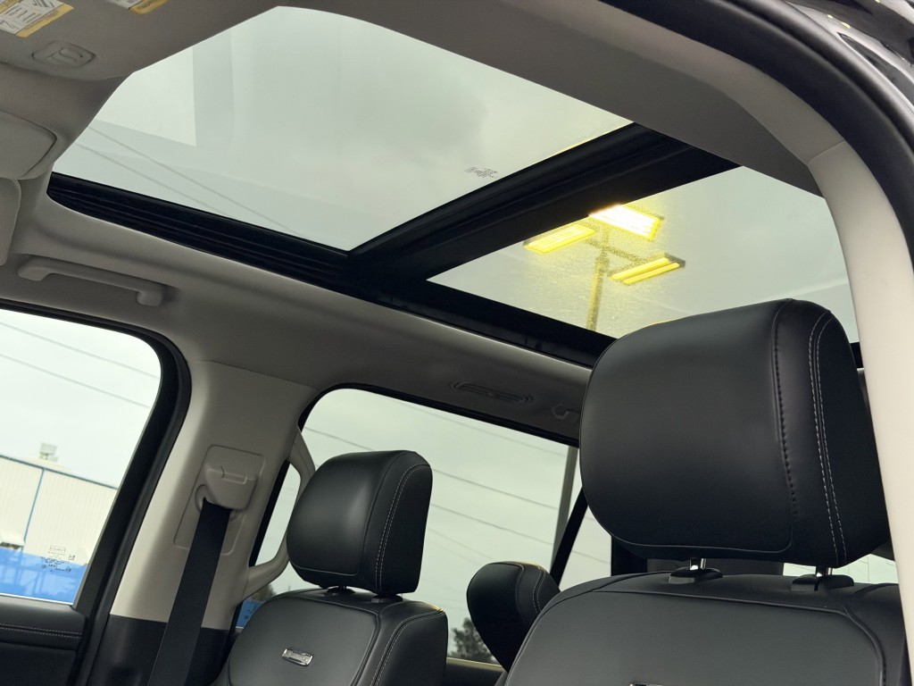 2025 Ford Expedition Image 29