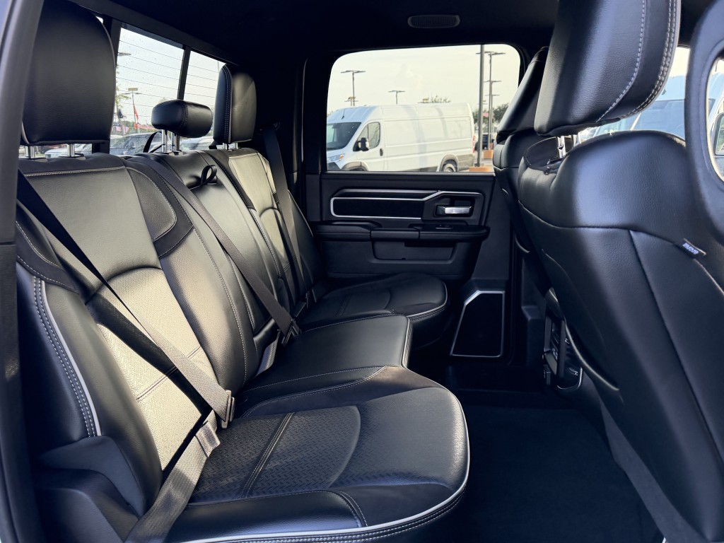 2024 RAM 3500 Image 26