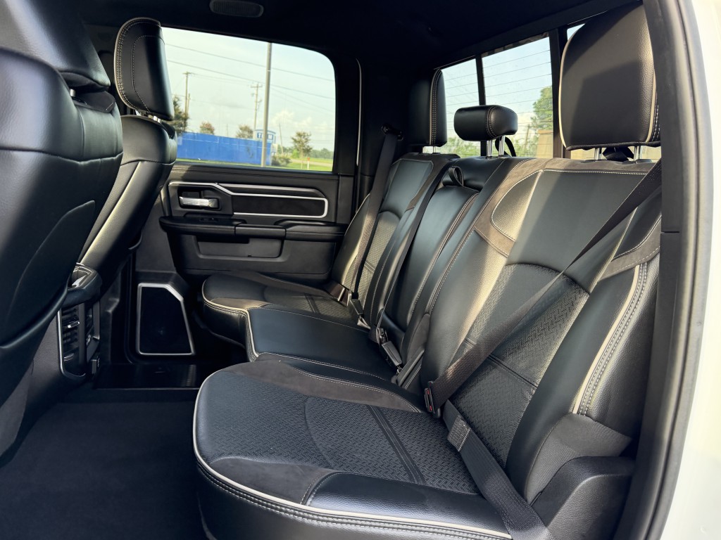 2024 RAM 3500 Image 27