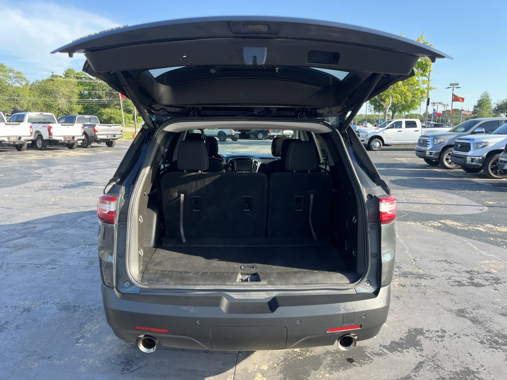 2018 Chevrolet Traverse Image 12
