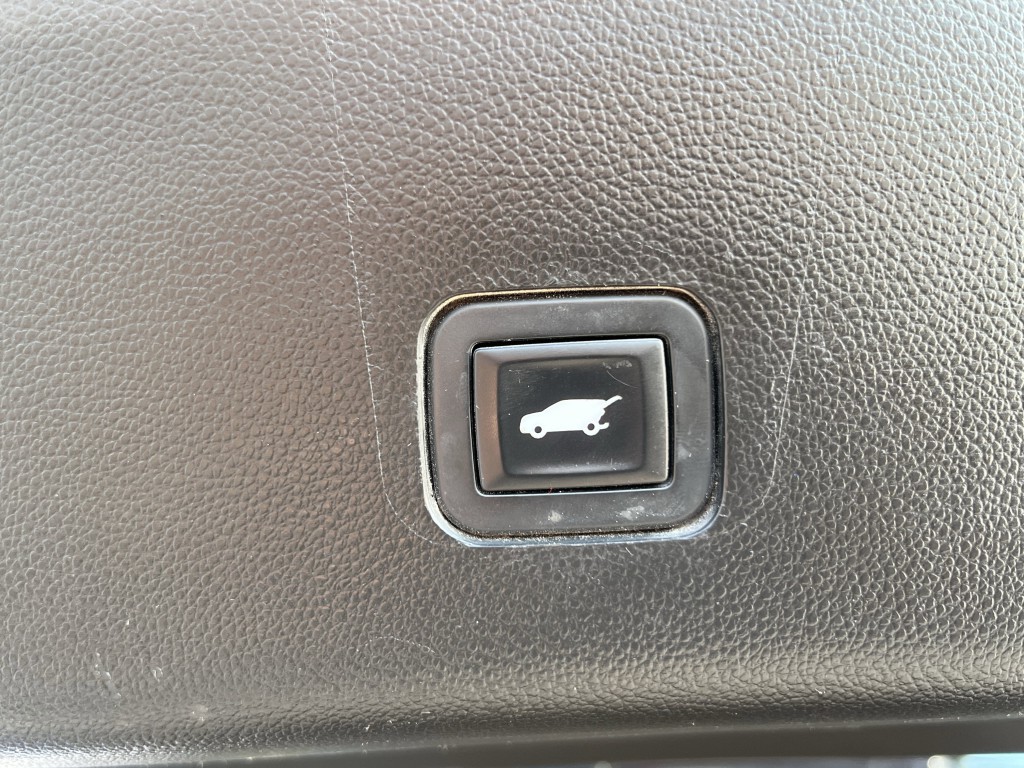 2018 Chevrolet Traverse Image 14