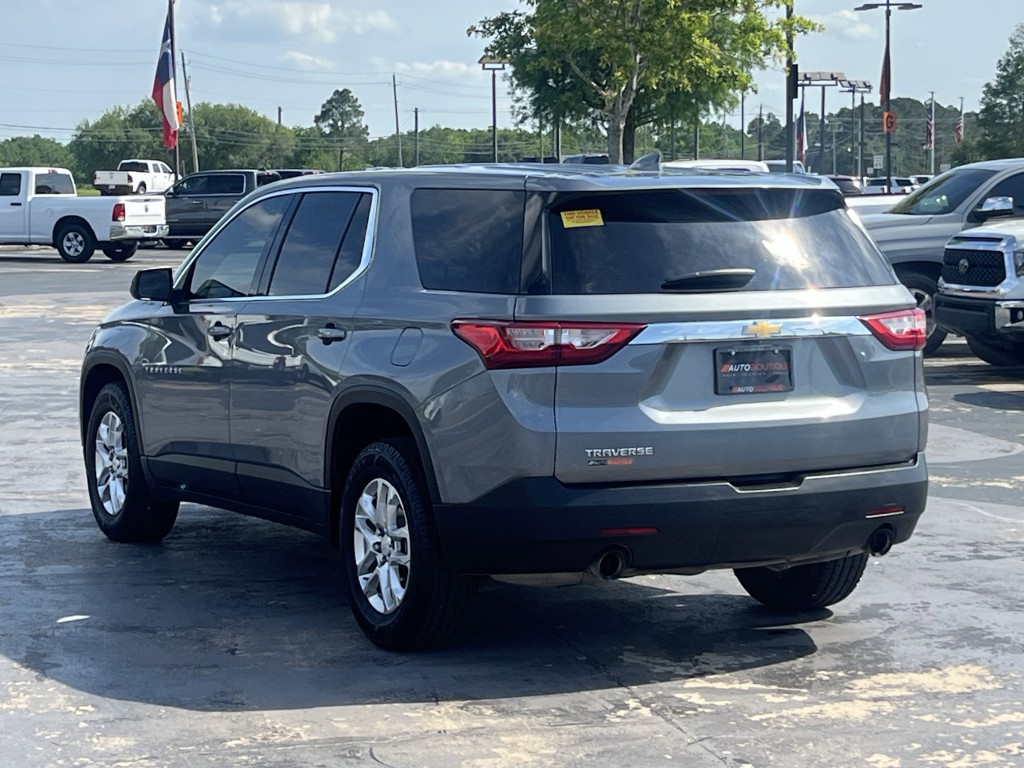 2021 Chevrolet Traverse Image 8