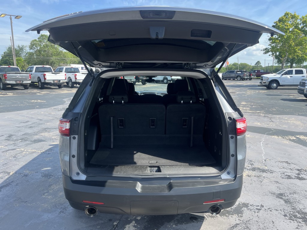 2021 Chevrolet Traverse Image 11