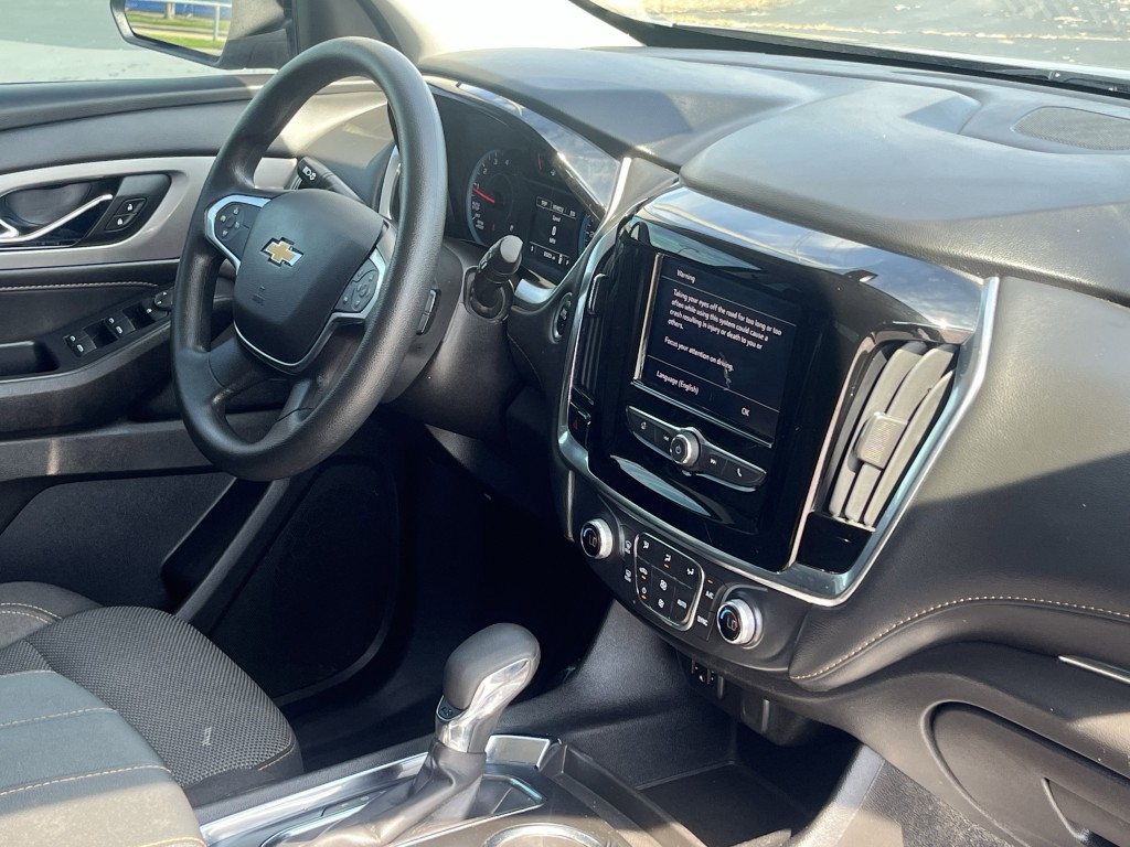 2021 Chevrolet Traverse Image 15