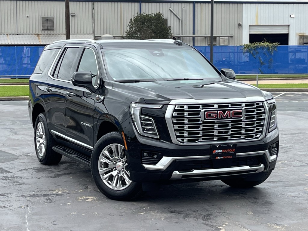 2025 GMC Yukon Image 3