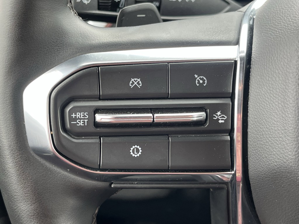 2025 GMC Yukon Image 19
