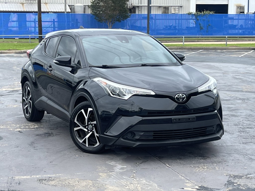 2019 Toyota C-HR Image 3