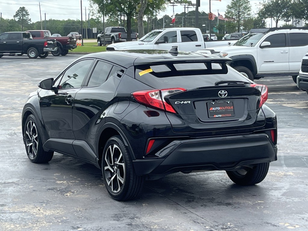 2019 Toyota C-HR Image 8