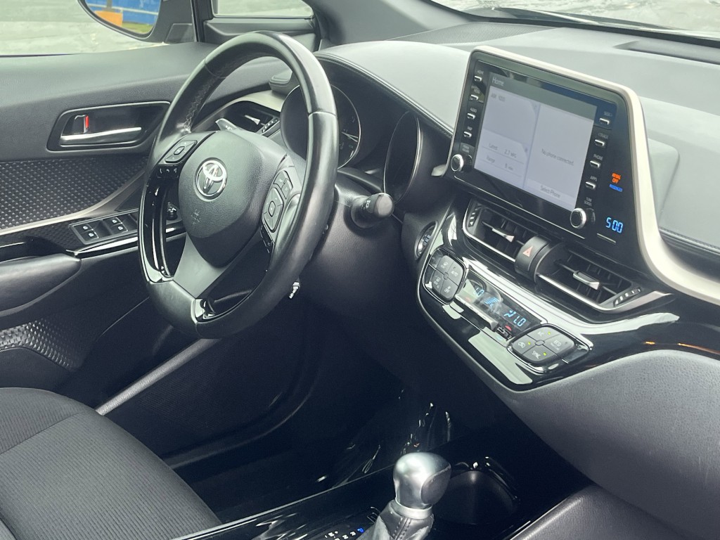 2019 Toyota C-HR Image 15