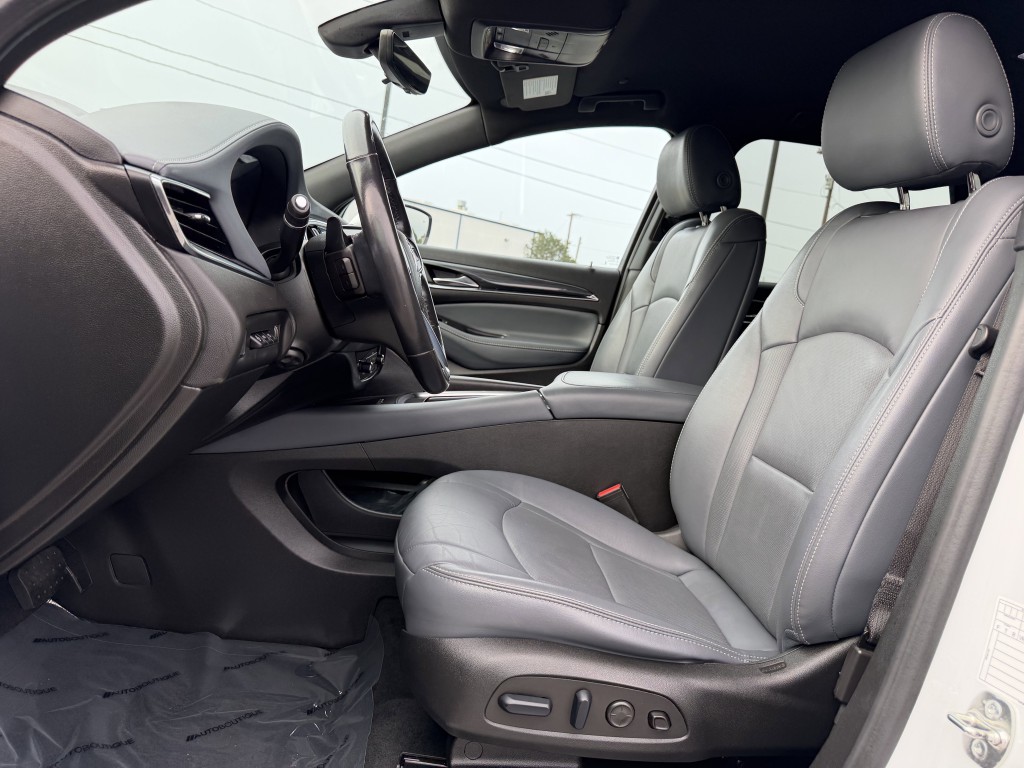 2024 Buick Enclave Image 26