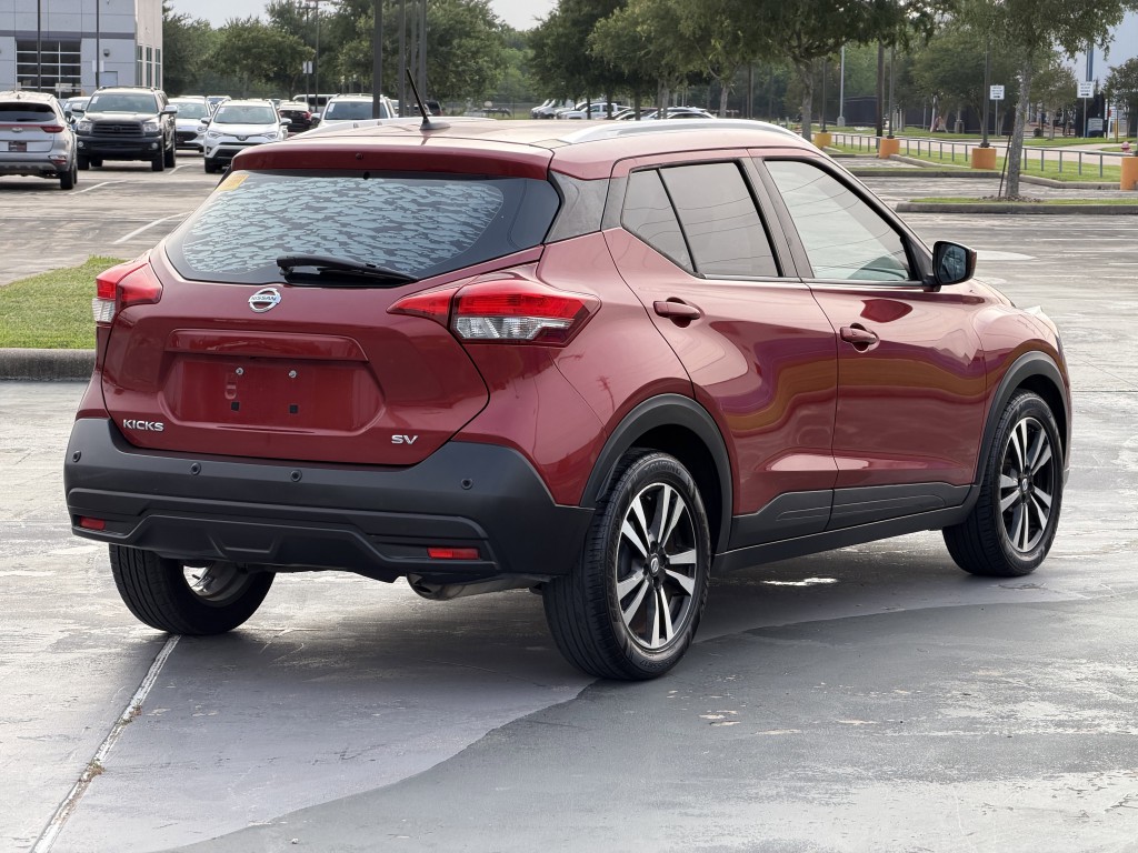 2020 Nissan Kicks Image 9