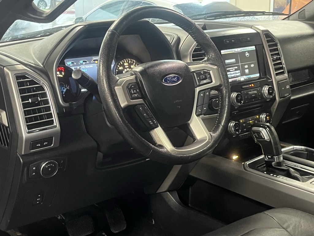 2015 Ford F-150 Image 12