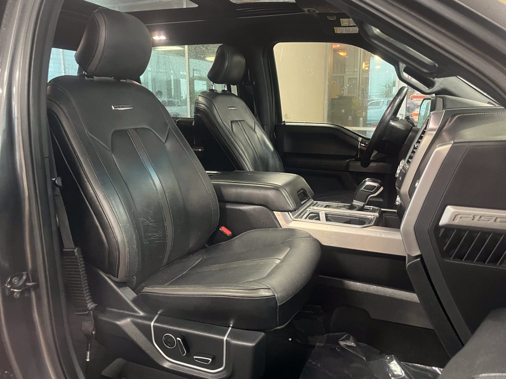 2015 Ford F-150 Image 28