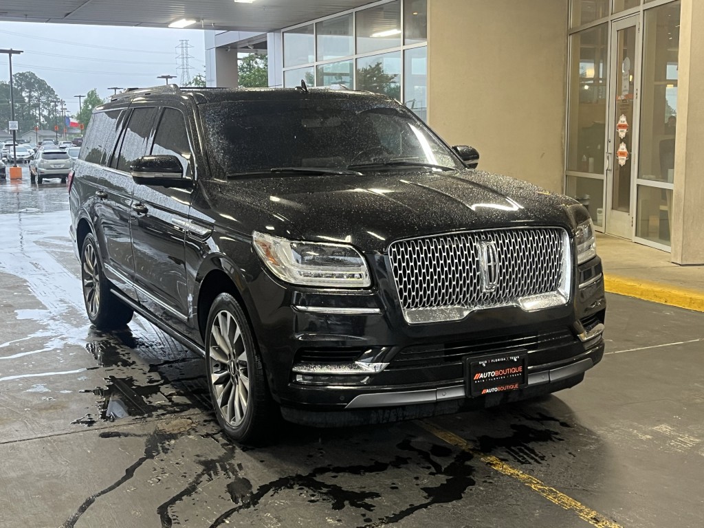 2020 Lincoln Navigator Image 3