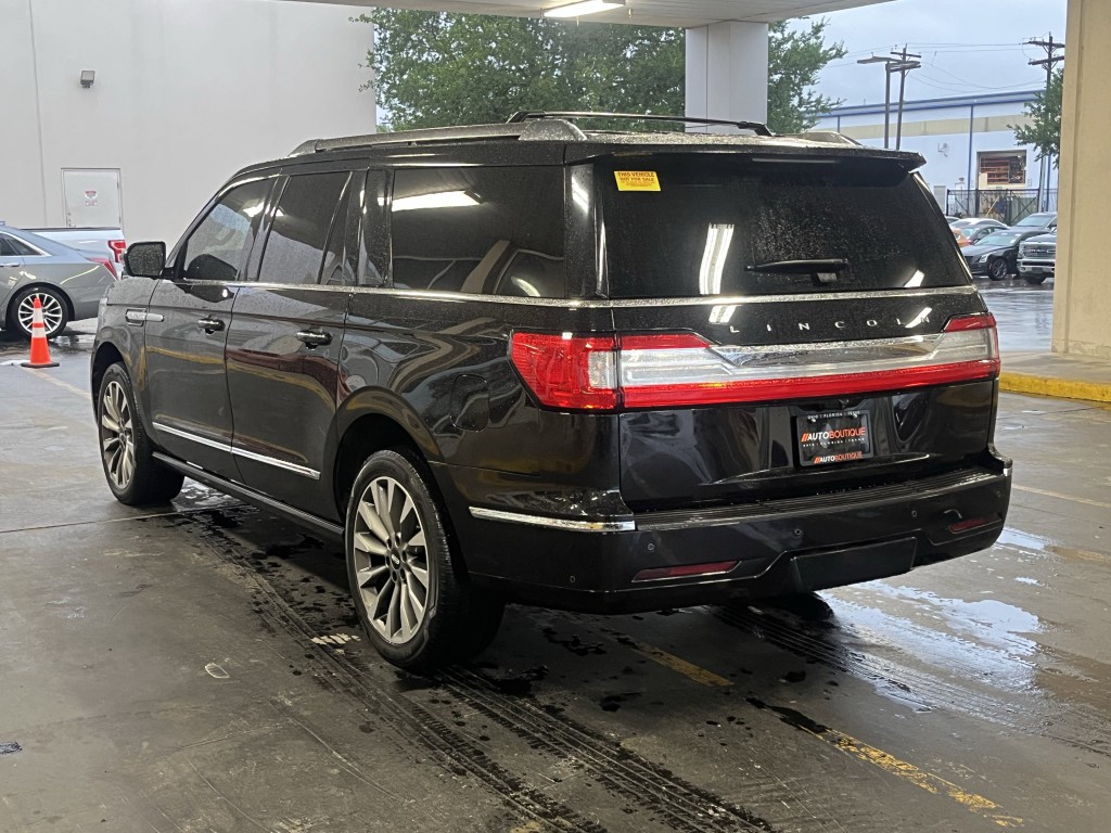 2020 Lincoln Navigator Image 8