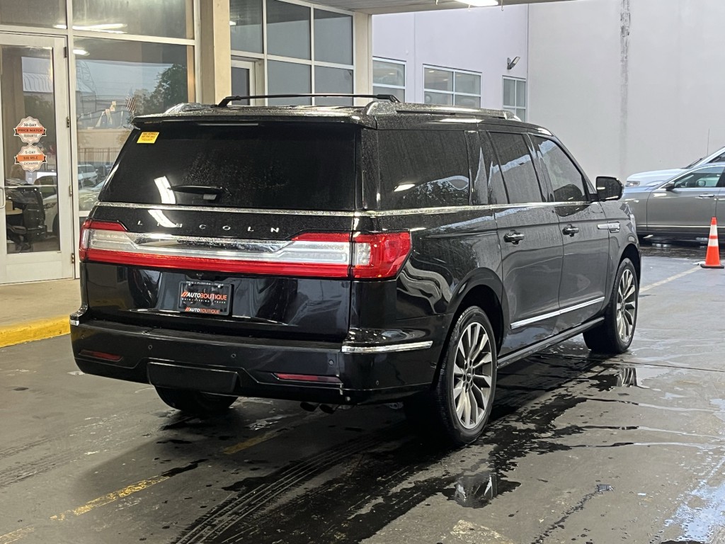 2020 Lincoln Navigator Image 9