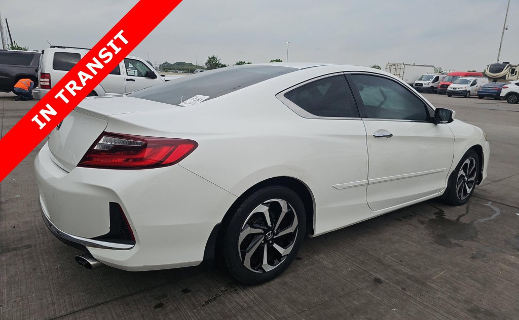 2017 Honda Accord Image 5