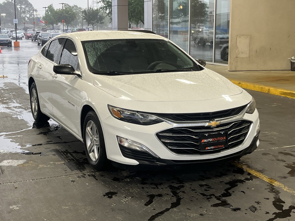 2019 Chevrolet Malibu Image 3
