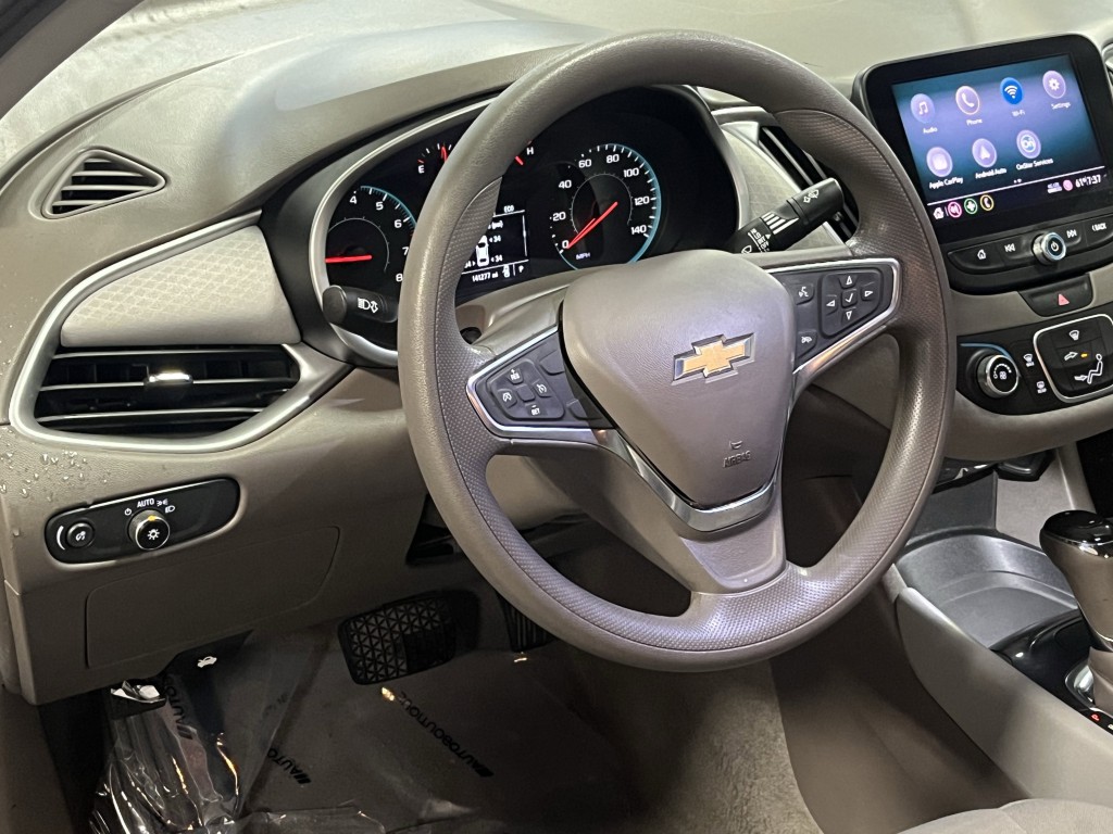 2019 Chevrolet Malibu Image 14