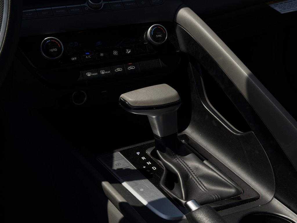 2024 Hyundai Elantra Image 20