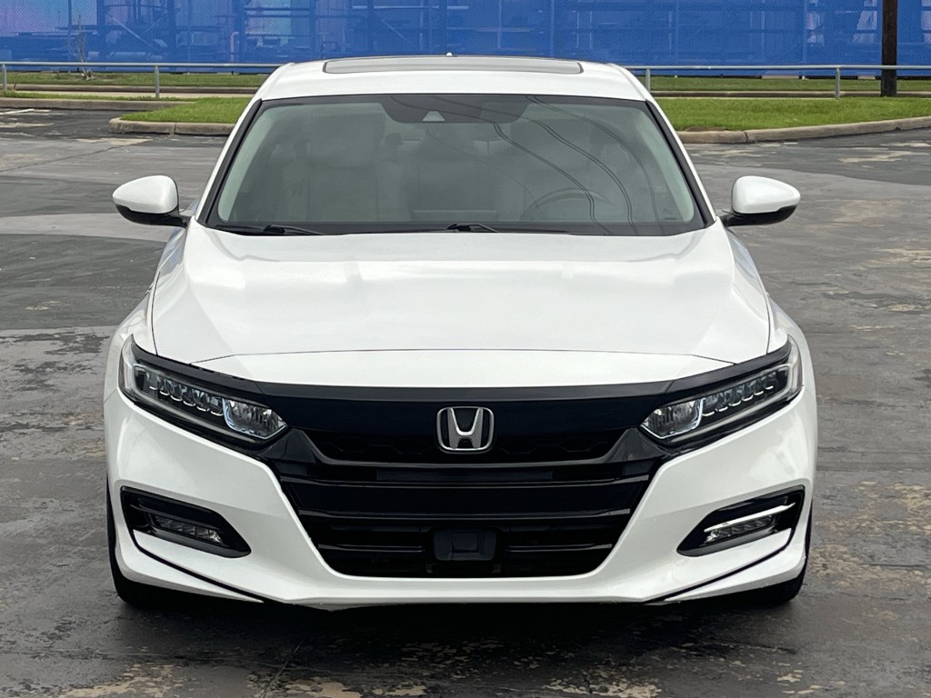 2019 Honda Accord Image 6