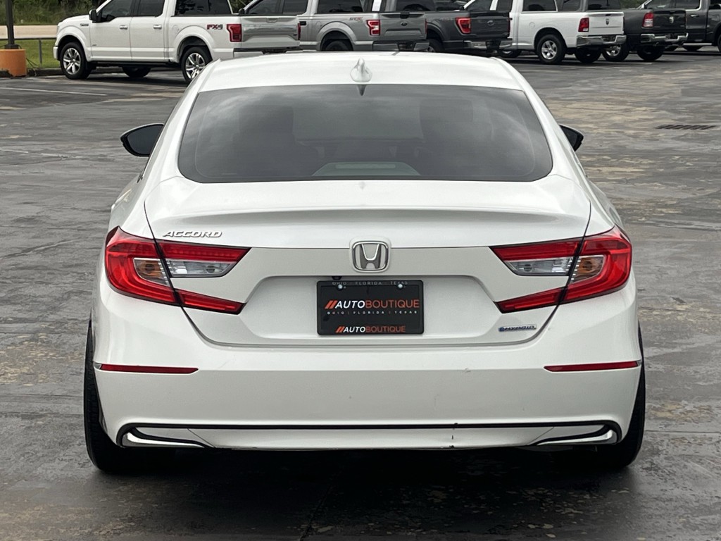 2019 Honda Accord Image 8