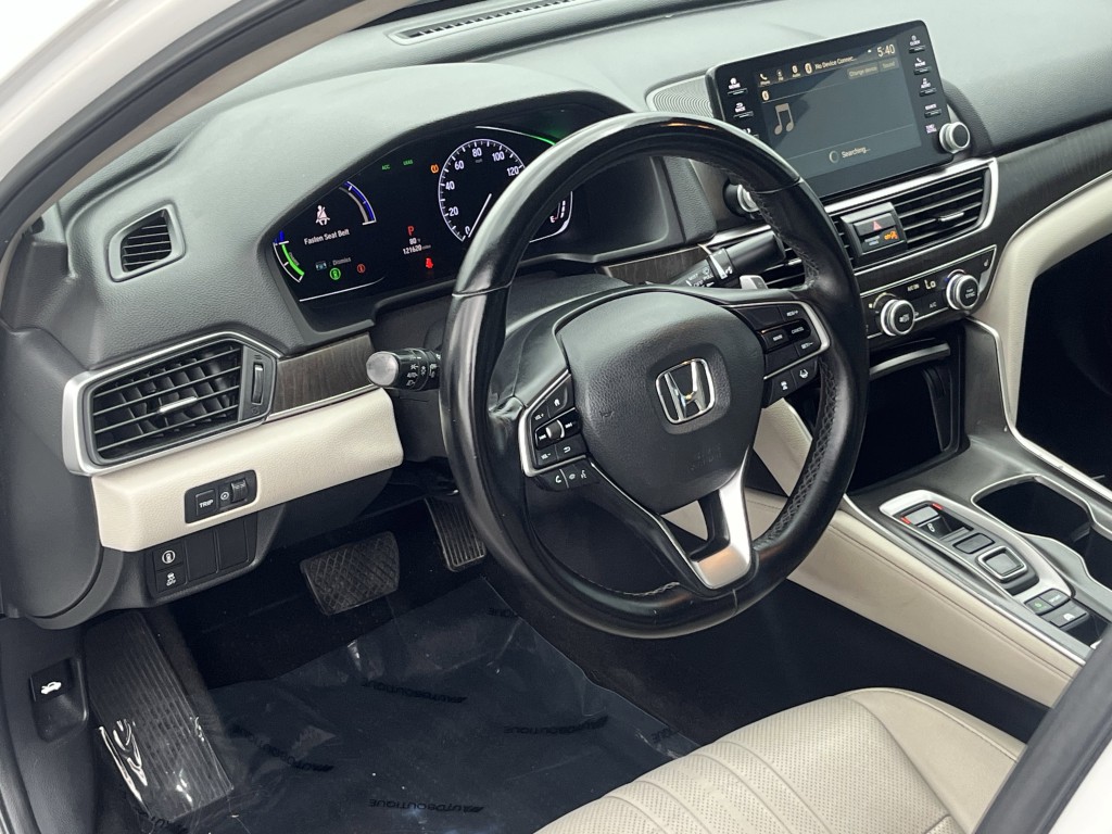2019 Honda Accord Image 14