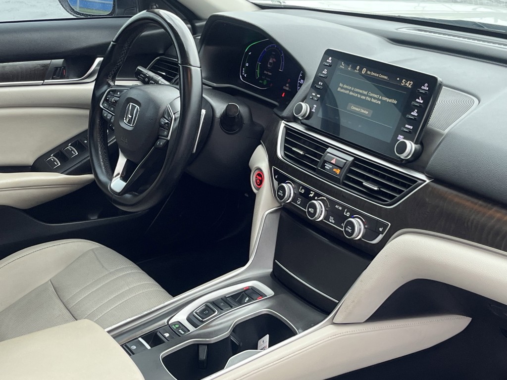 2019 Honda Accord Image 15