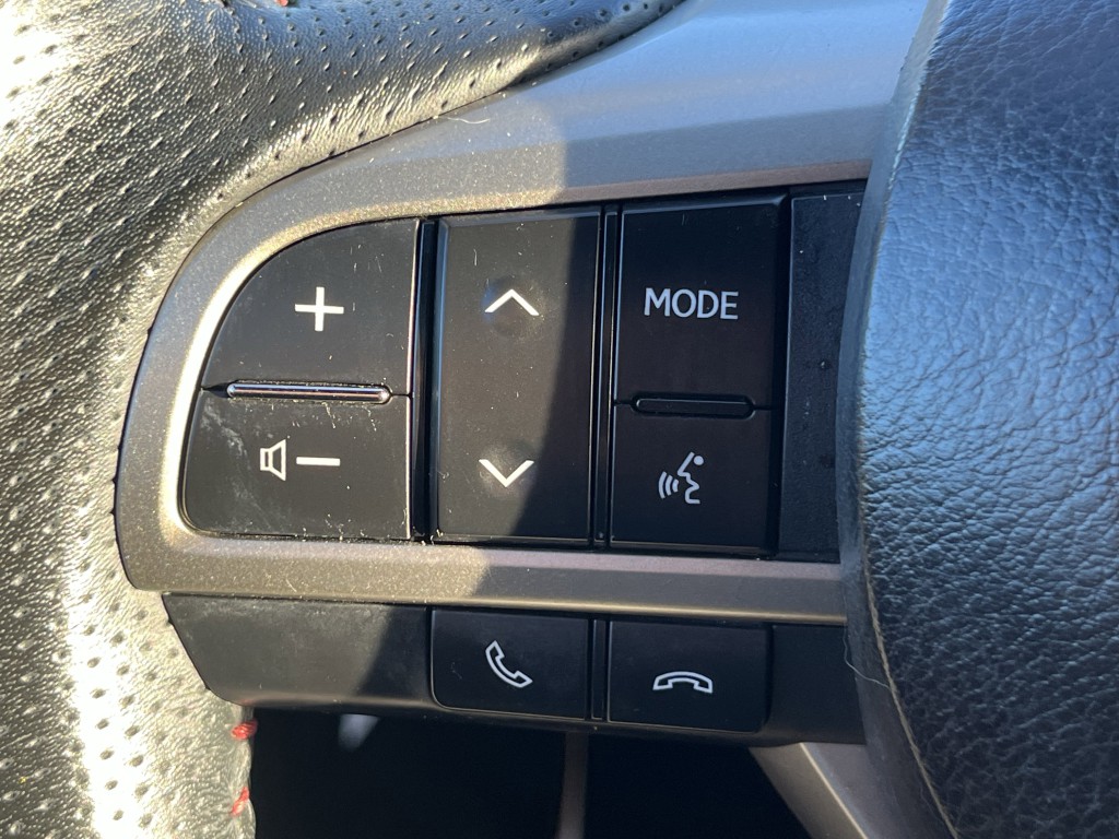 2021 Lexus RX Image 19