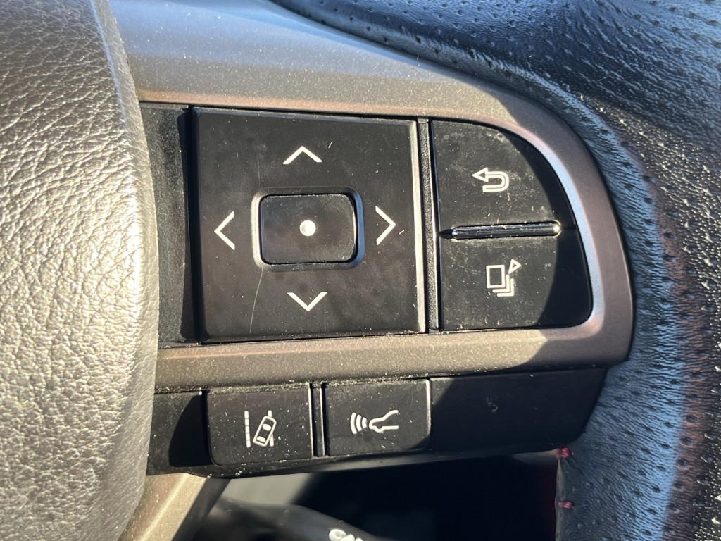 2021 Lexus RX Image 20