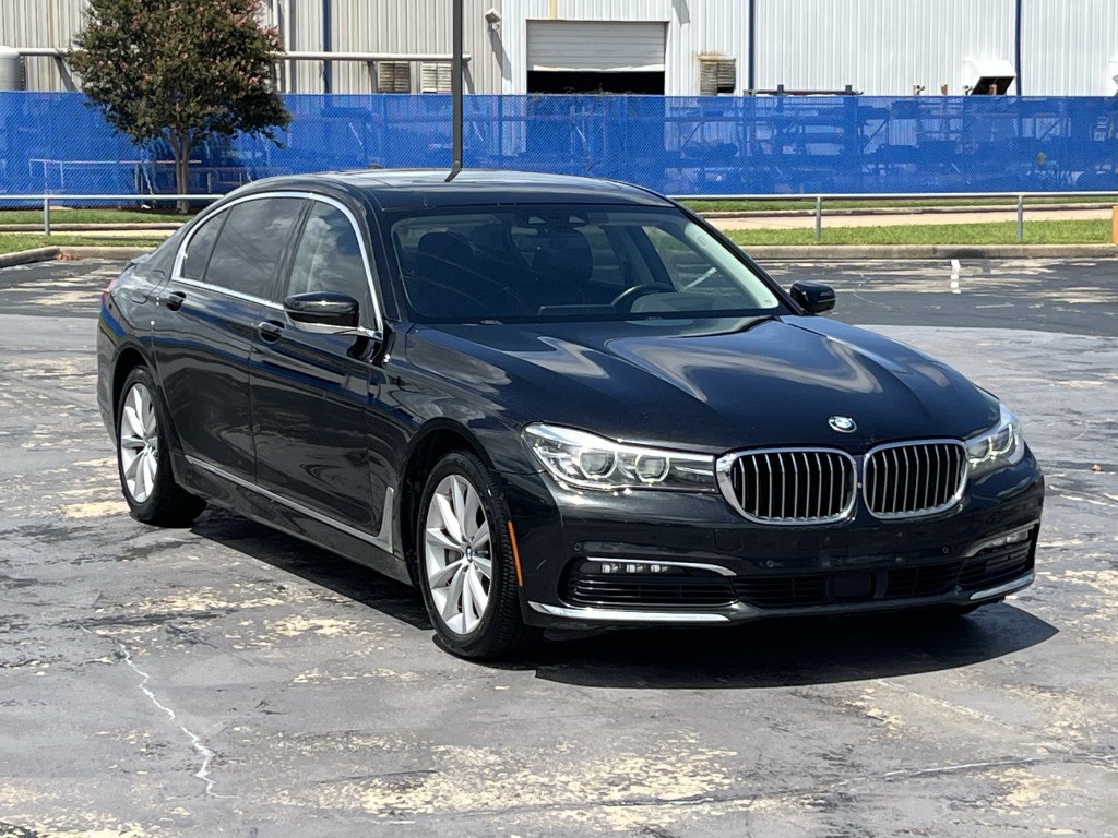 2018 BMW 7 Series Image 5