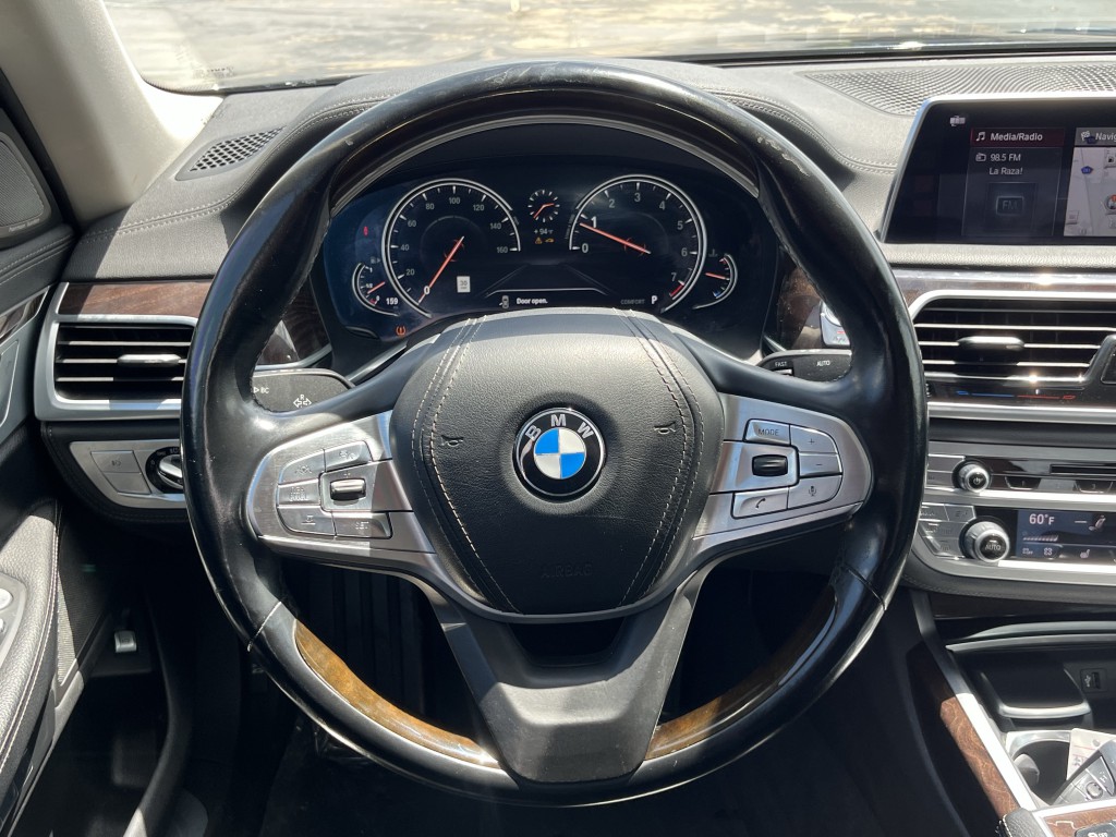2018 BMW 7 Series Image 22
