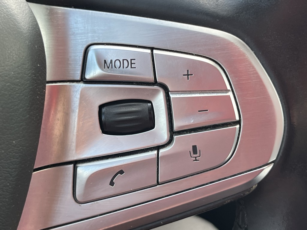 2018 BMW 7 Series Image 24