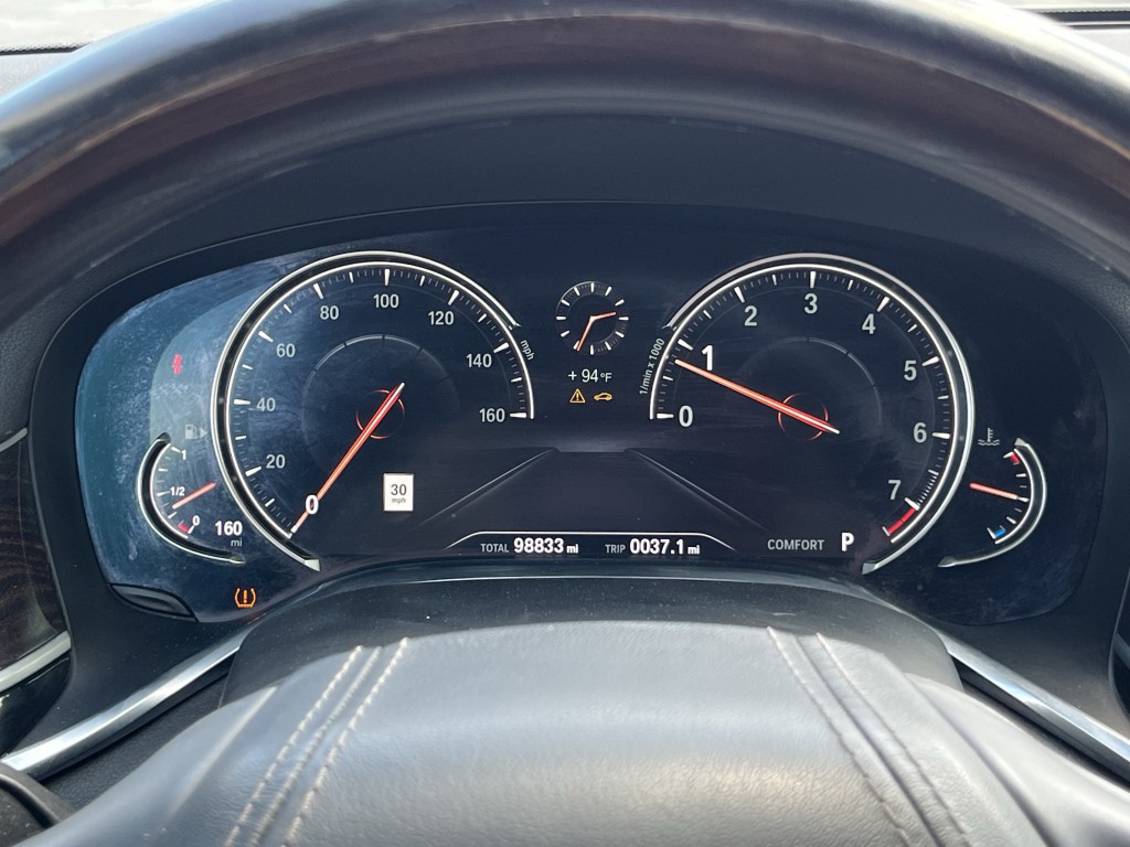 2018 BMW 7 Series Image 25