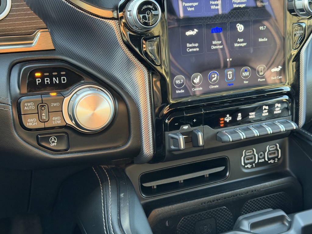 2021 RAM 1500 Image 24