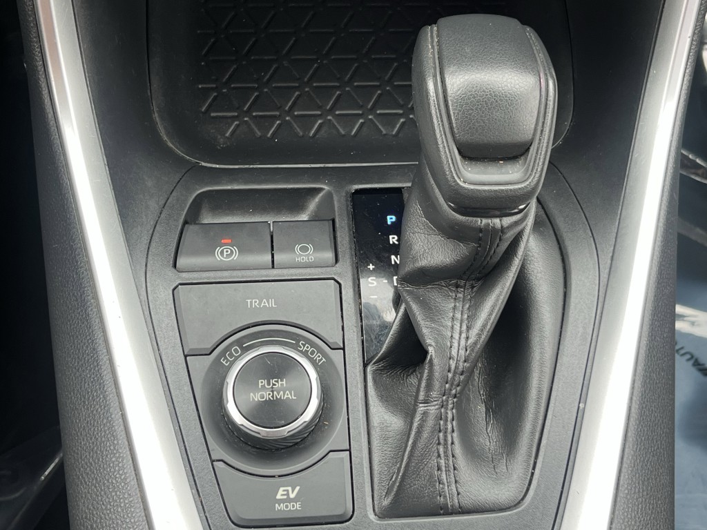 2019 Toyota Rav4 Image 21