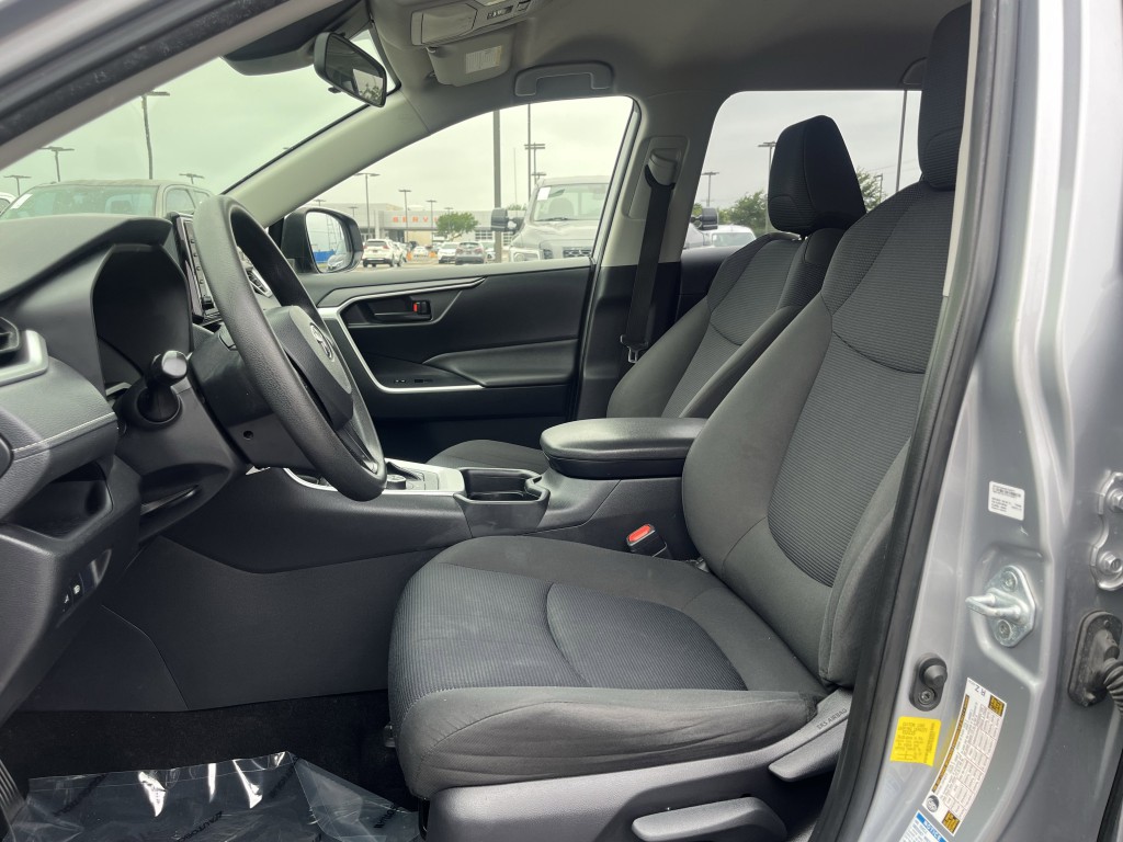 2019 Toyota Rav4 Image 27