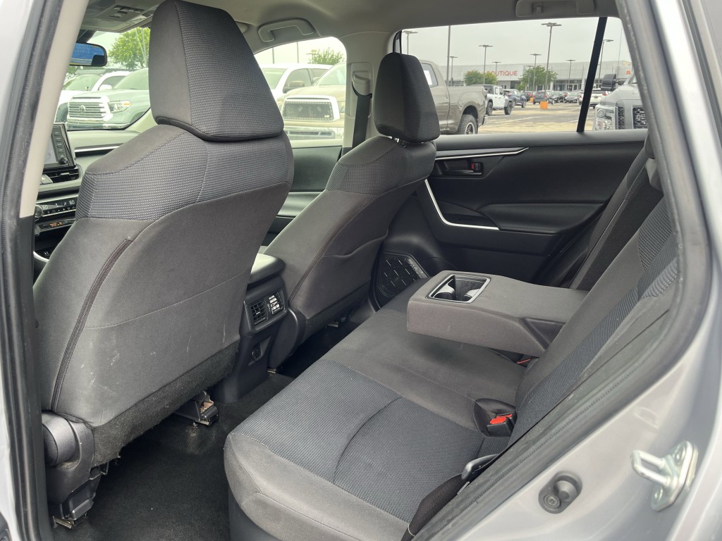 2019 Toyota Rav4 Image 30