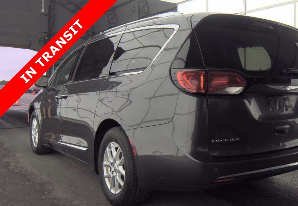 2020 Chrysler Pacifica Image 5