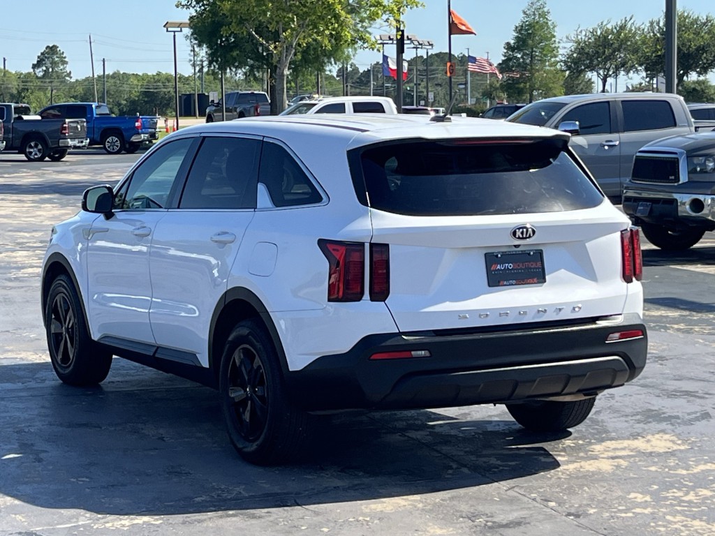 2021 Kia Sorento Image 8