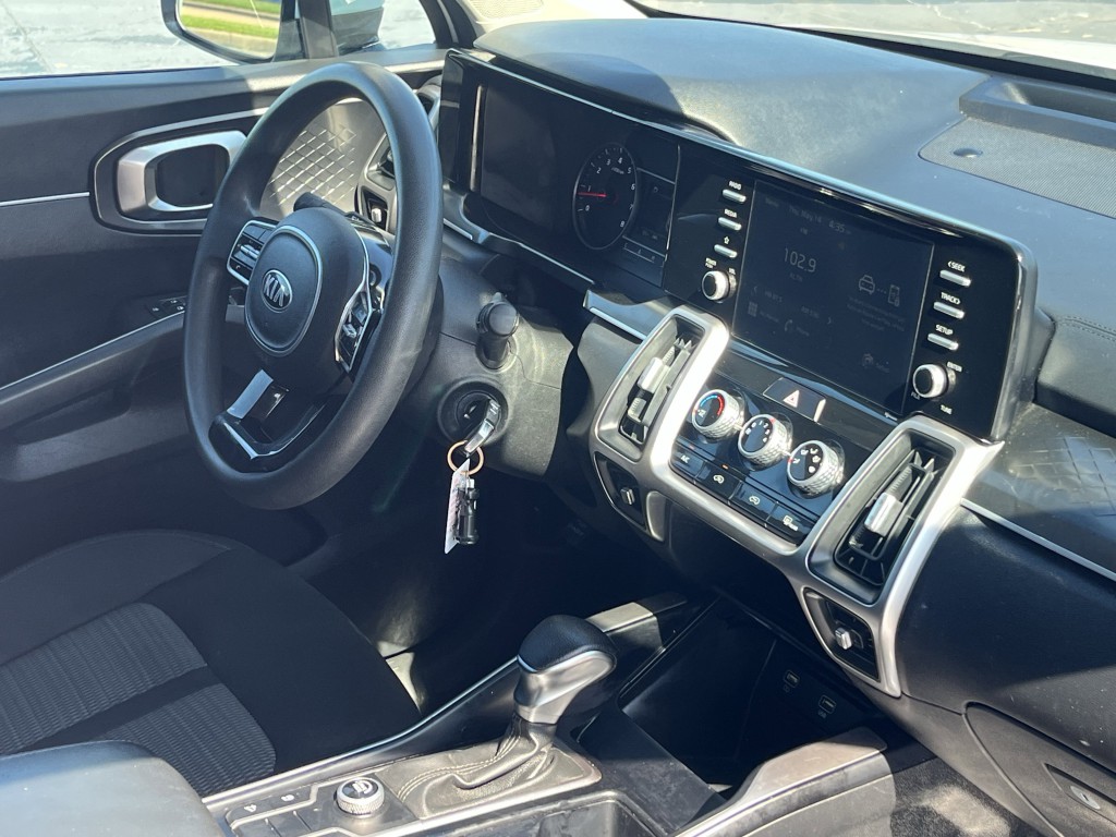 2021 Kia Sorento Image 14