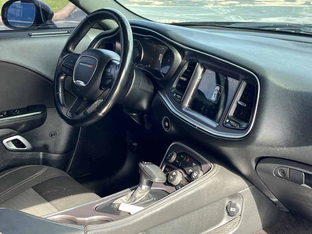 2018 Dodge Challenger Image 13