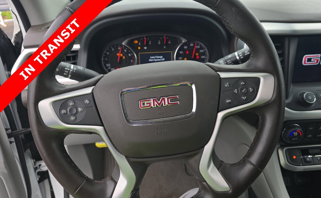 2023 GMC Acadia Image 8