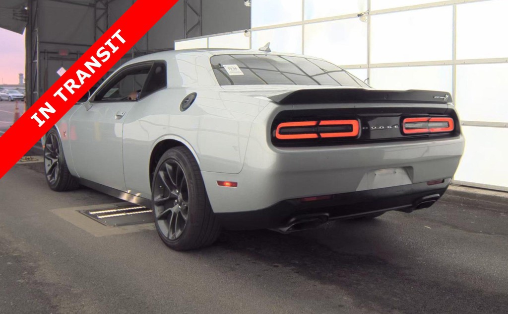 2022 Dodge Challenger Image 6