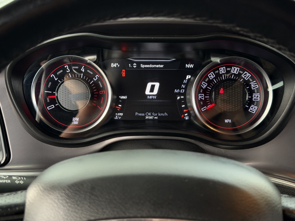 2022 Dodge Challenger Image 16