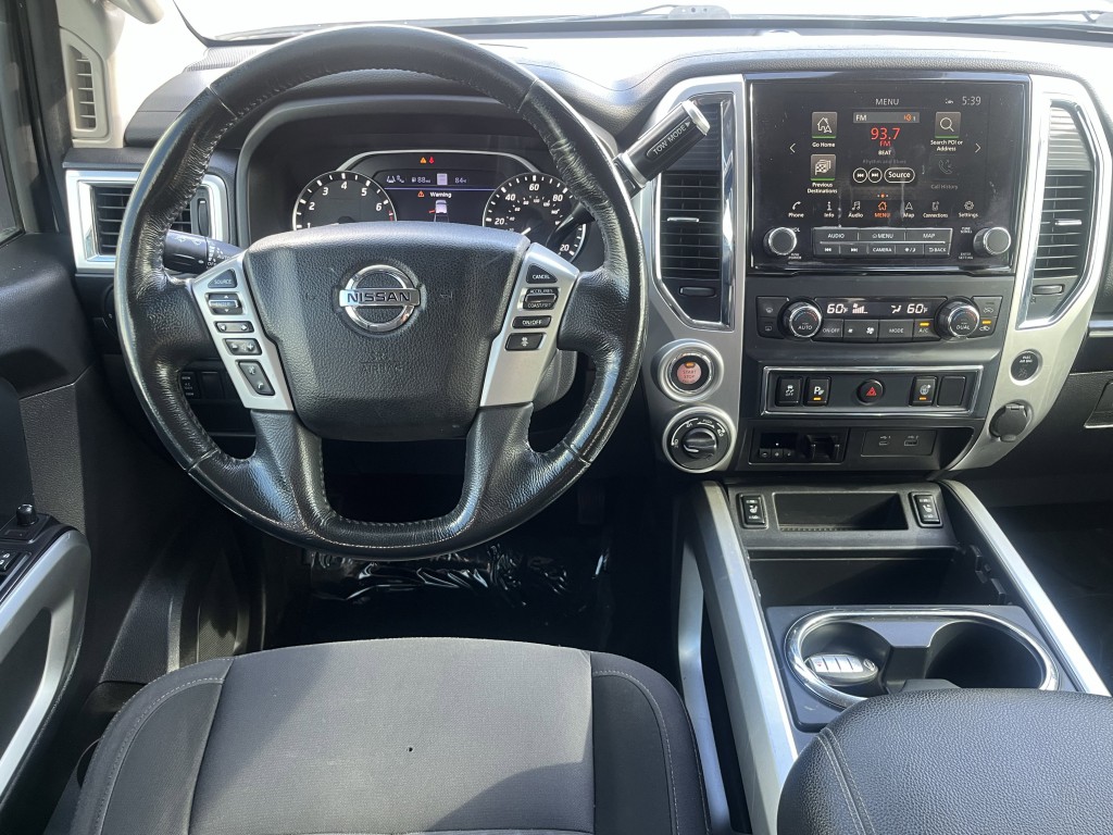 2020 Nissan Titan Image 14