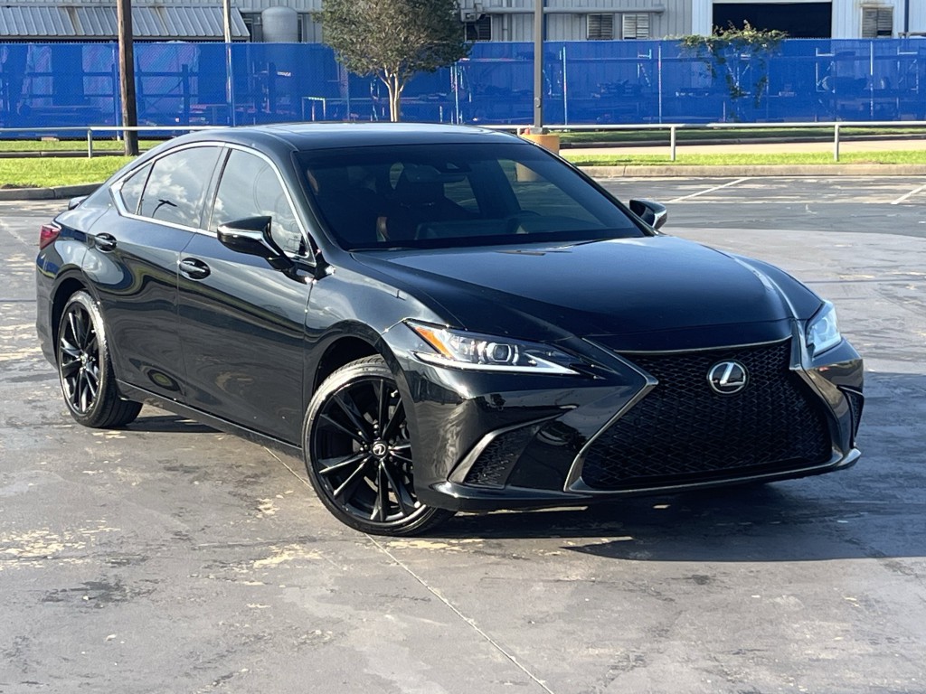 2024 Lexus ES Image 6