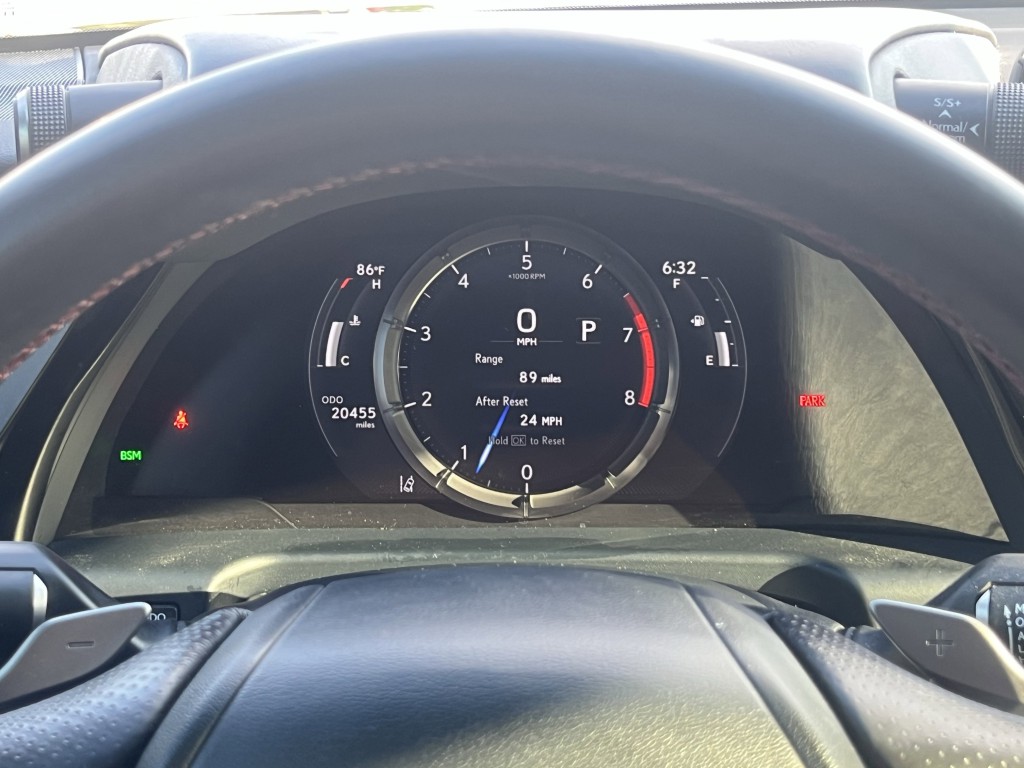 2024 Lexus ES Image 23